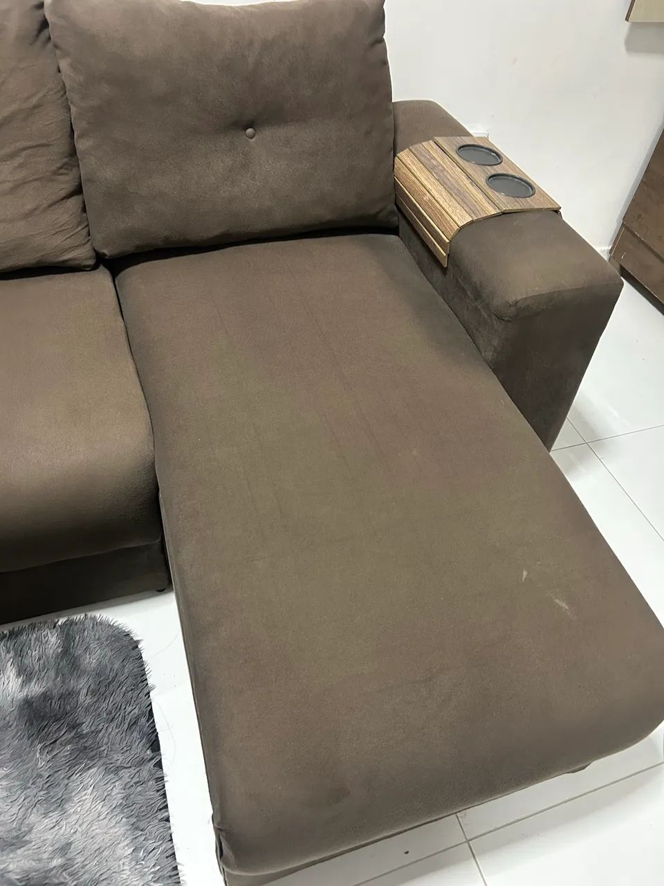 Sofá 3 Lugares - Estado de Novo! - Foto 2