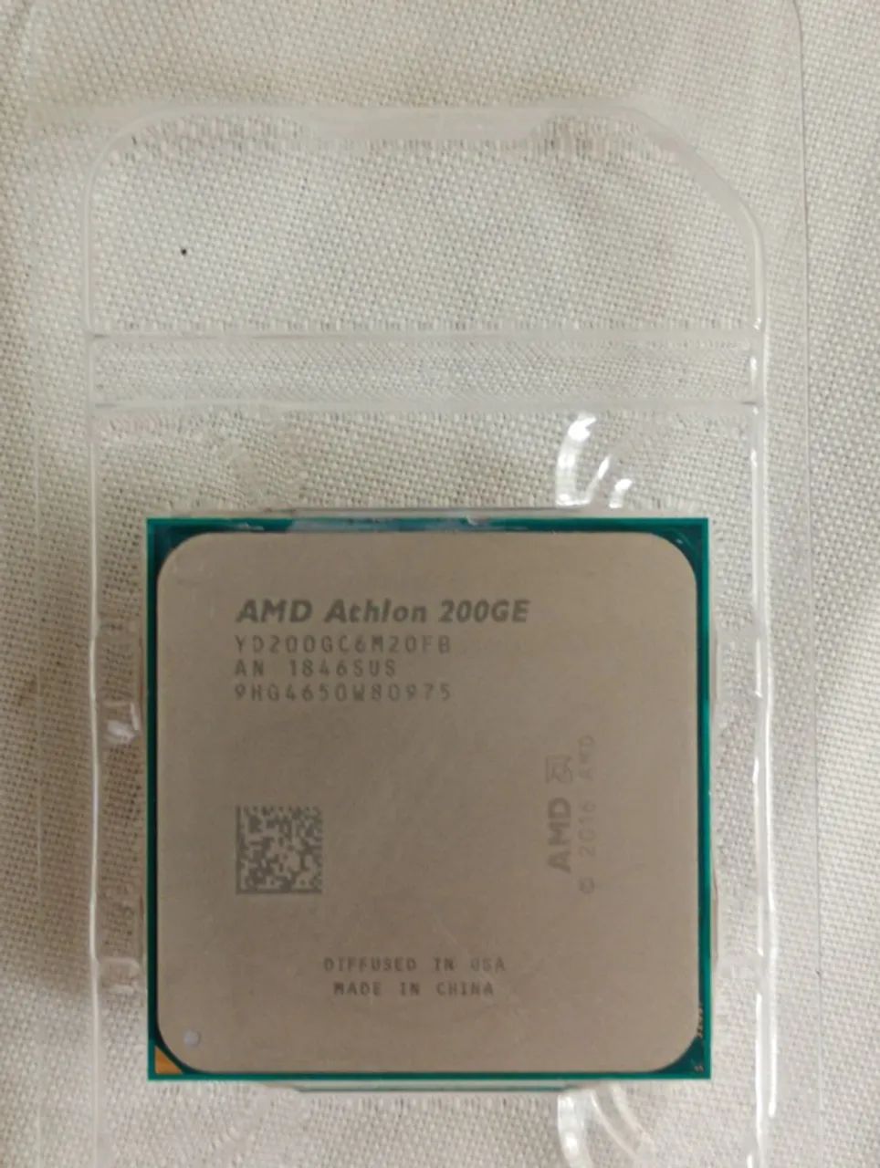 Processador AMD Athlon 200GE. - Foto 2