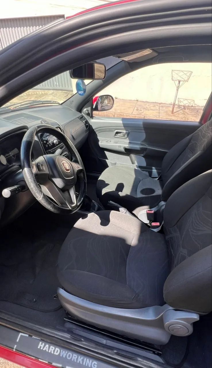 Fiat Strada Working Hard 1.4 Fire Flex 8V CD 2018 - Foto 5