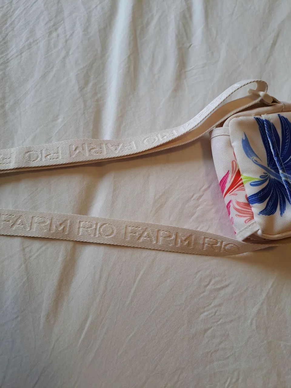 Bolsa original colorida FARM - Foto 5