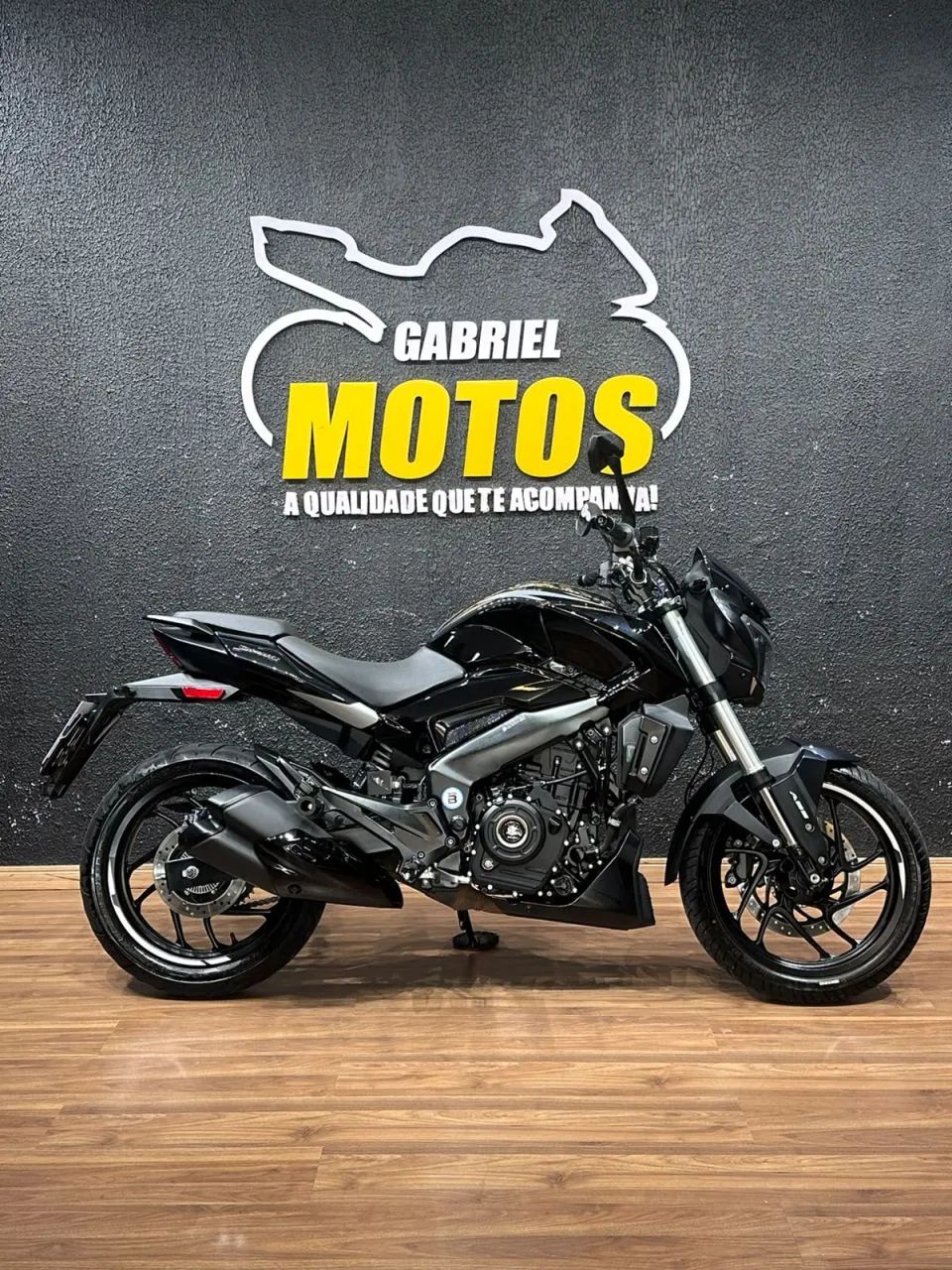 BAJAJ Dominar 250  - 2025