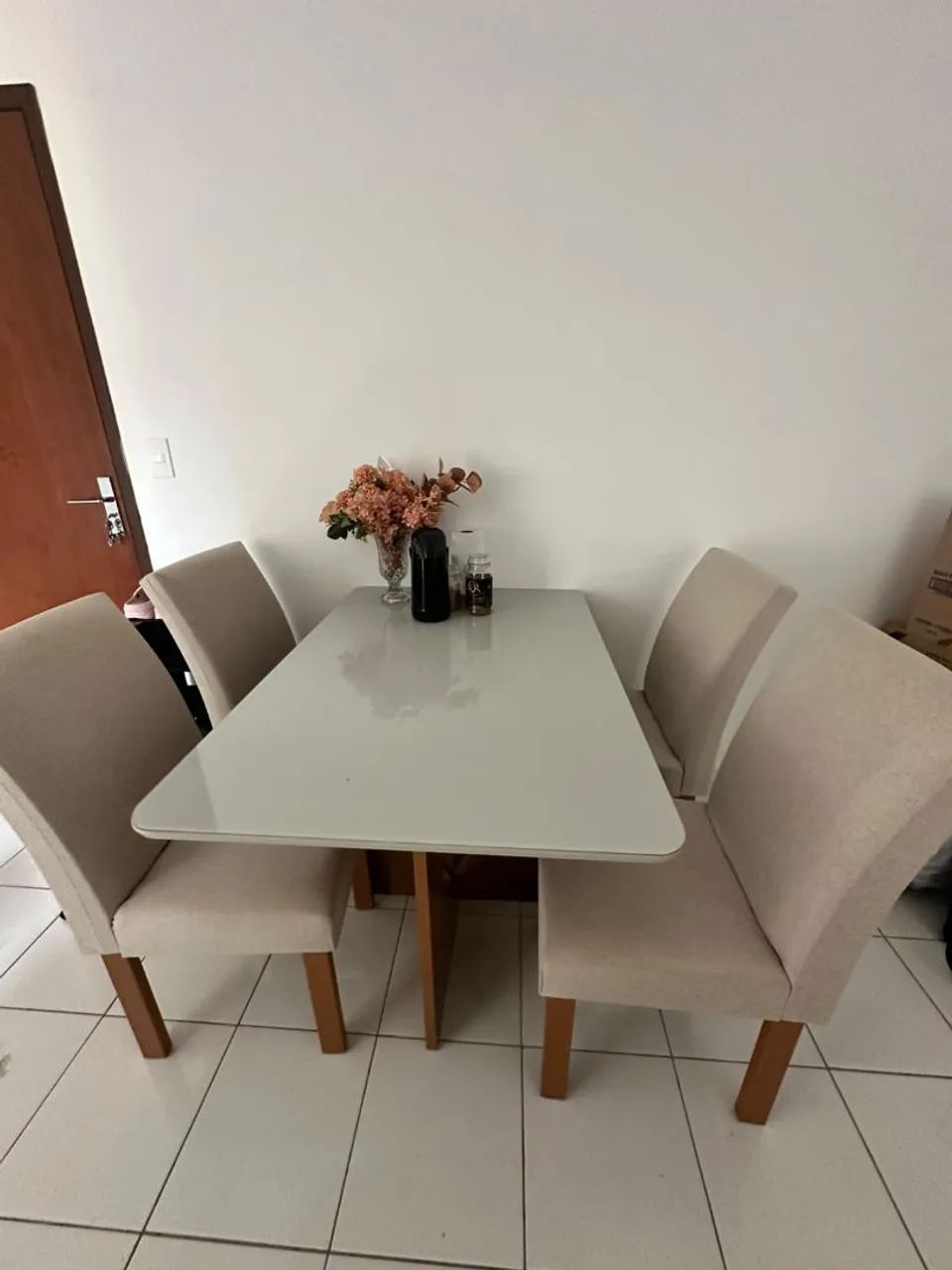 Mesa de 4 cadeira