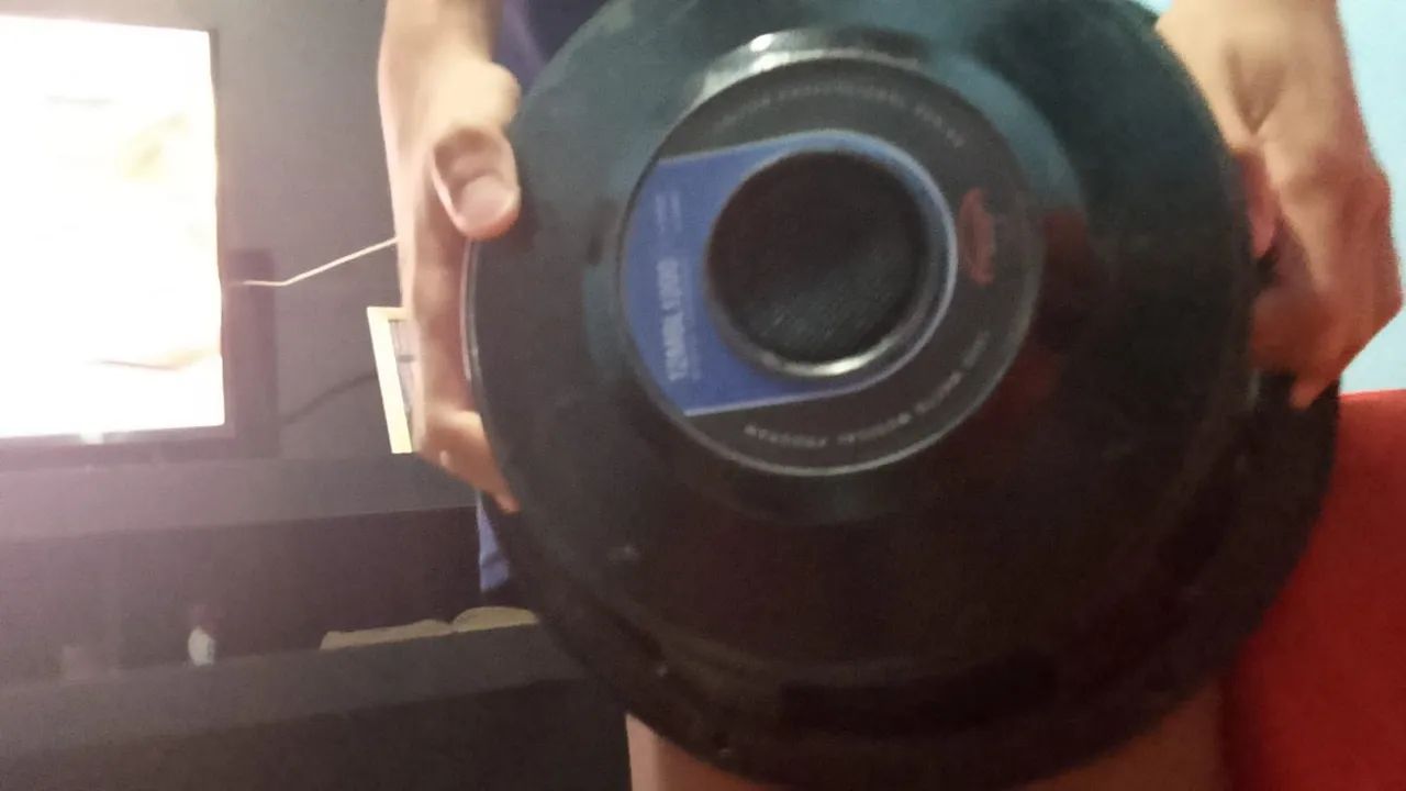 3 Alto falante um Triton mg 1200 outros são ouversond