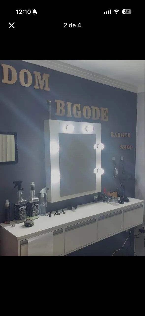 Itens para barbearia (móveis e cadeira)