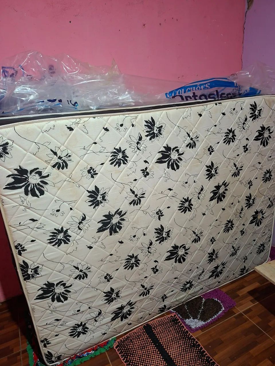 Vende-se cama