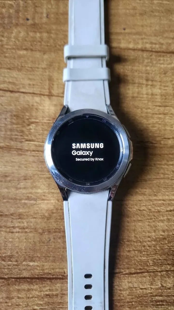 Samsung Galaxy Watch 4 PERFEITO - Foto 3