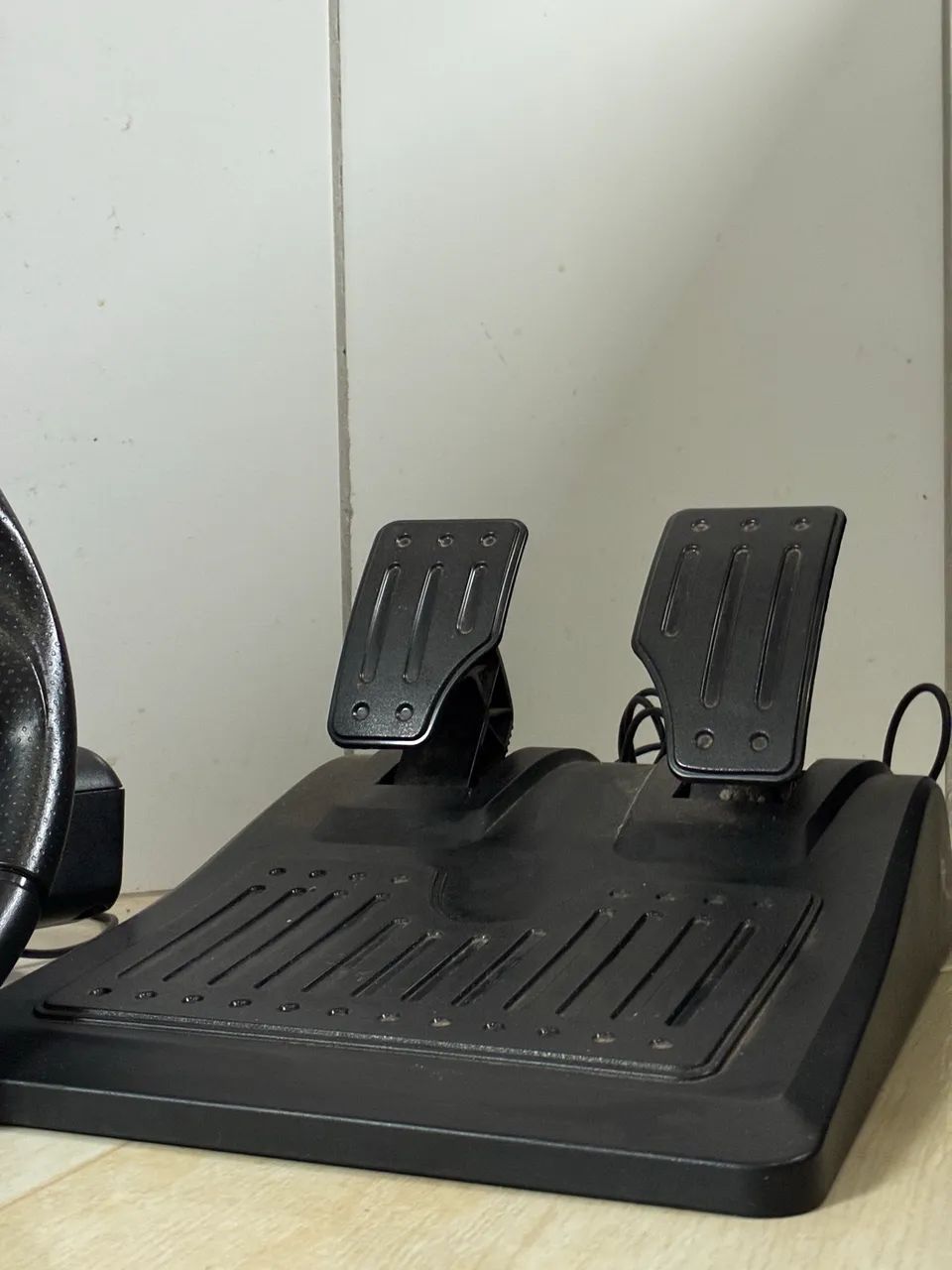 Volante & Pedal Force Driving - Foto 2