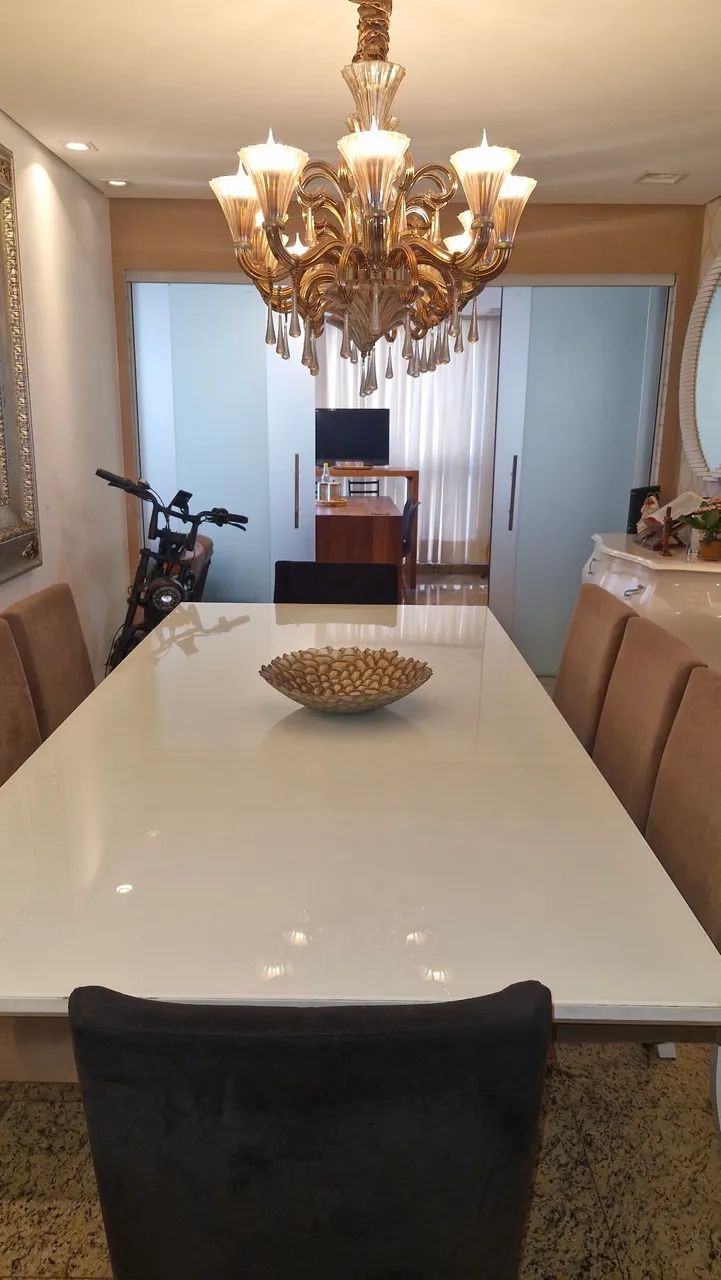 Conjunto mesa de jantar com 8 cadeiras retangular  - Foto 5