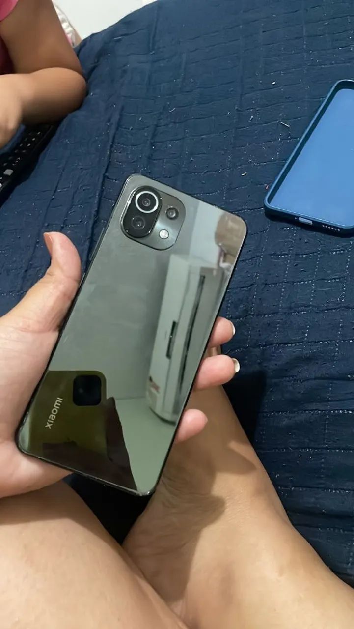 Celular xaomi Mi 11 lite  - Foto 2