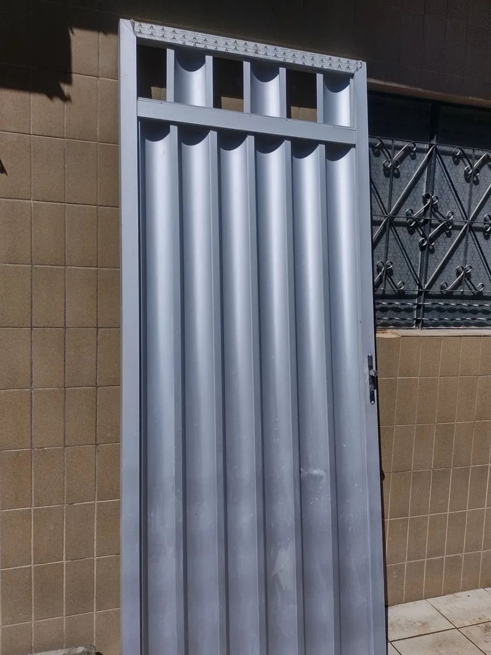 Porta de alumínio 700 - Foto 5
