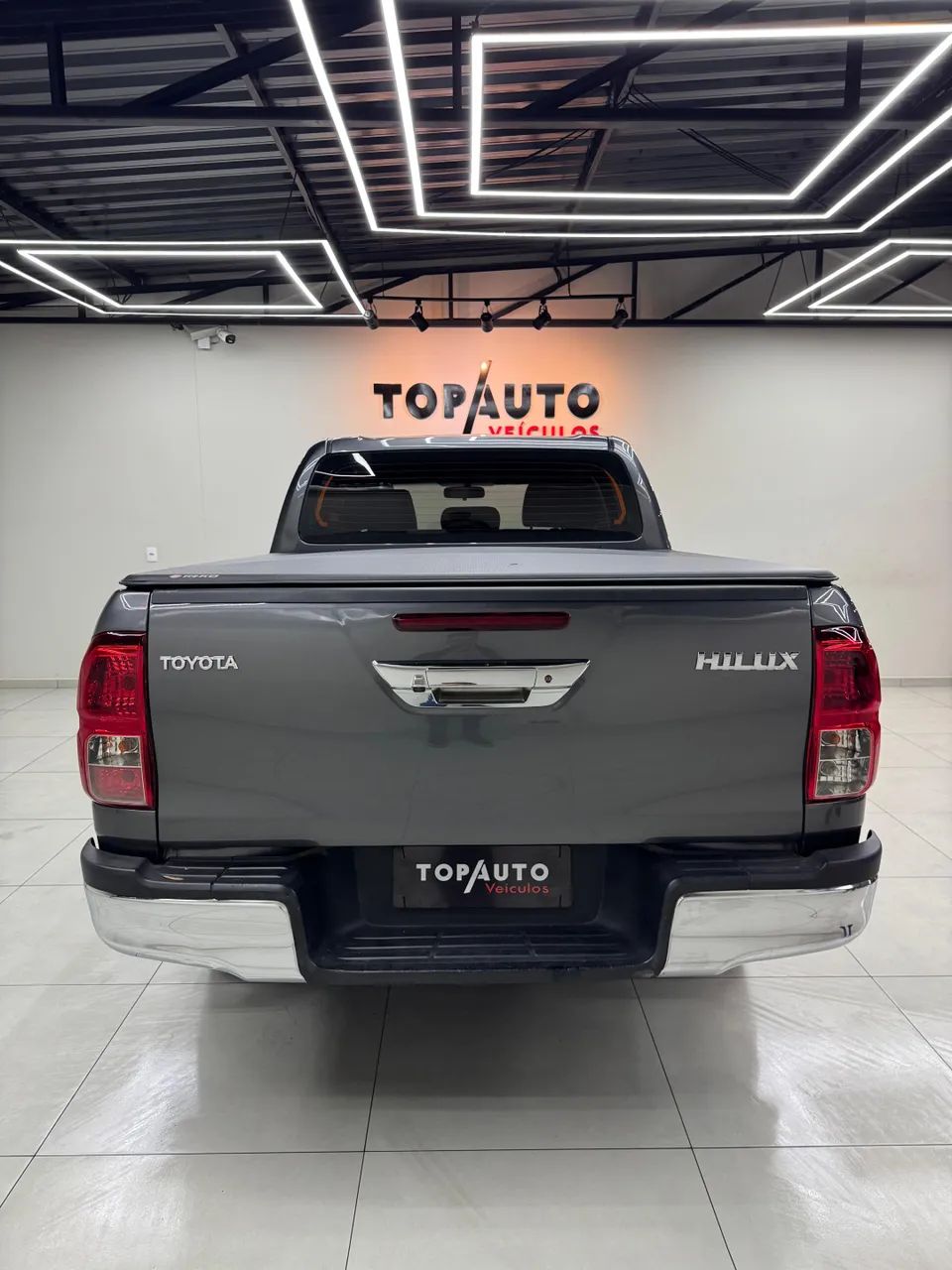 Toyota Hilux CD 4X4 2.8 DIESEL AUT. 2020