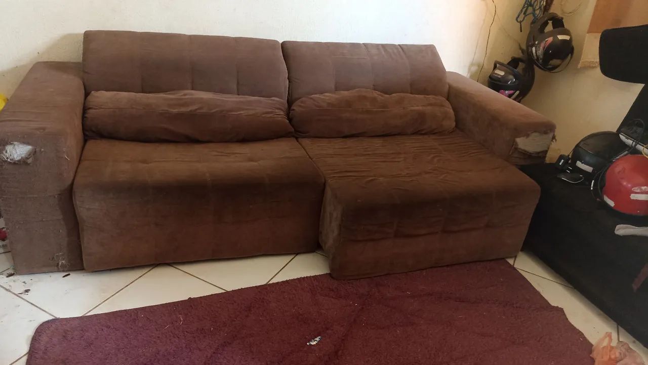 Sofa 6 lugares marrom 