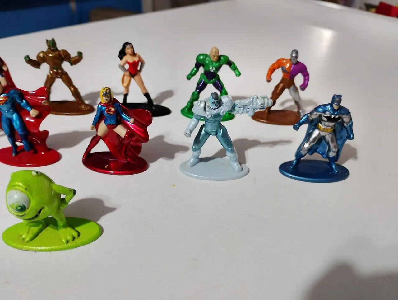 13 miniaturas DC comics - Foto 2