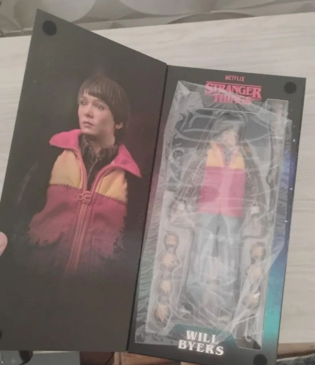 Stranger things threezero Will 1/6 estilo hot toys  - Foto 3