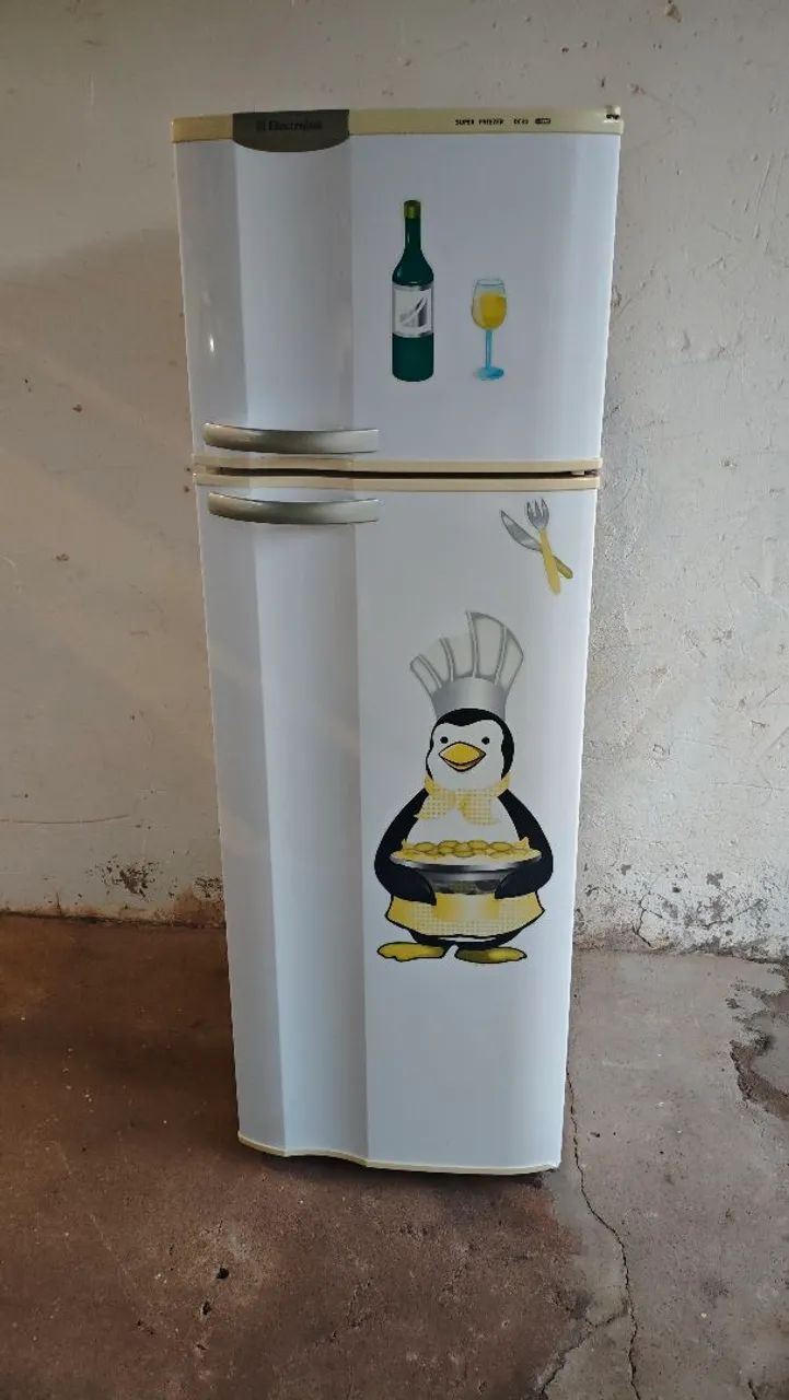 Geladeira Duplex Branca Com Freezer Superior Cycle - Foto 3