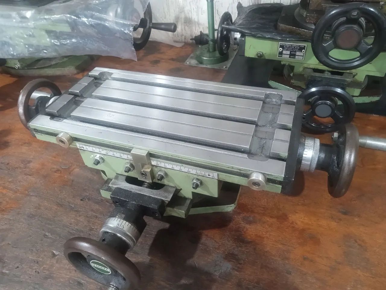 Mesa coordenada MZC 330