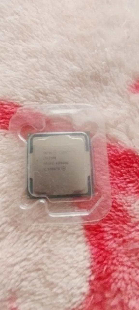 Processador  Intel Core i3-7100 - 7ª geração (Kaby Lake). - Foto 3