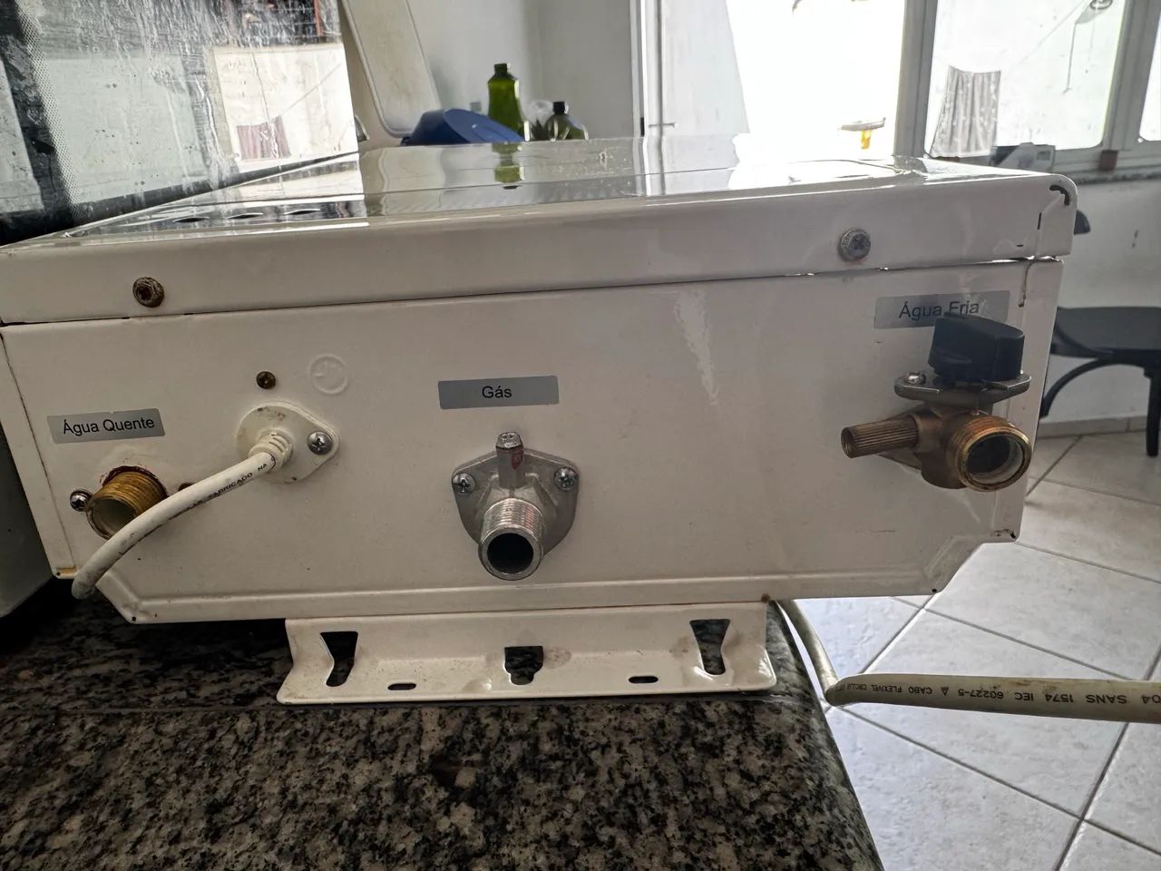 Aquecedor a gas Rinnai E15 - repasse - Foto 2