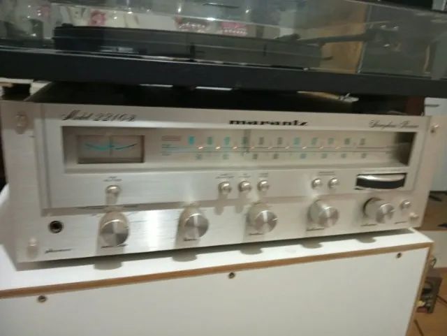  Marantz 2216B