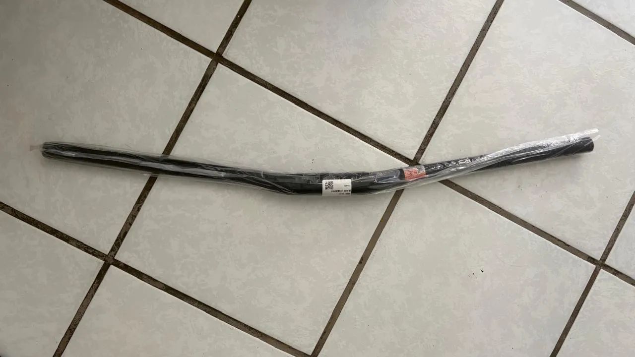 Guidão de bicicleta de fibra de carbono 