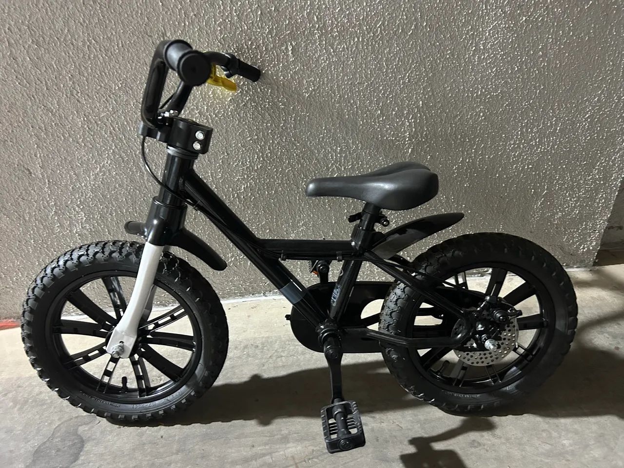 VENDO BICICLETA ARO 14?