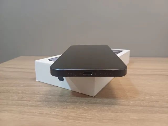 iPhone 15 Pro Max 256 GB Titânio Azul e-SIM - Foto 4