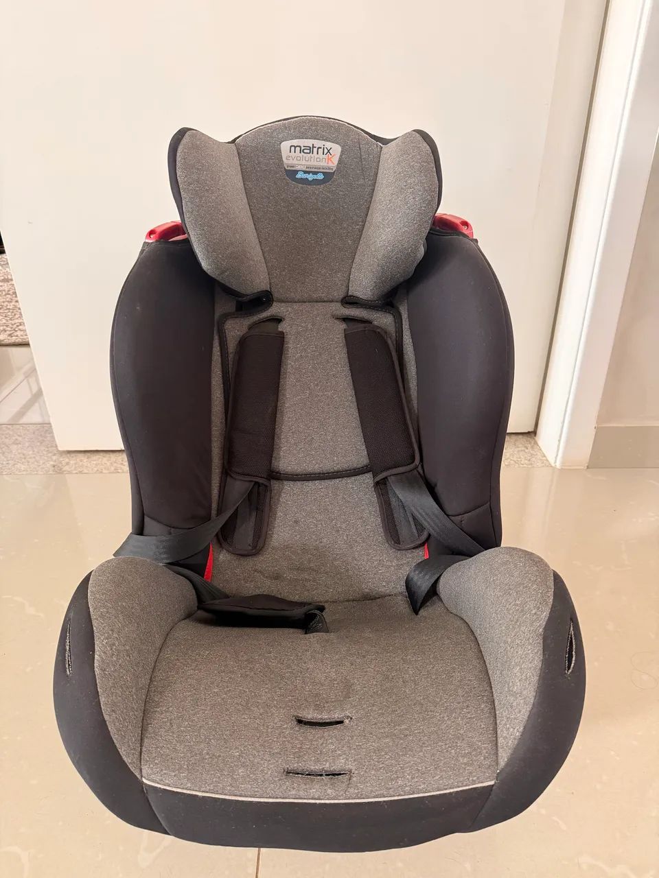 Cadeirinha de bebê - Matrix Evolution 