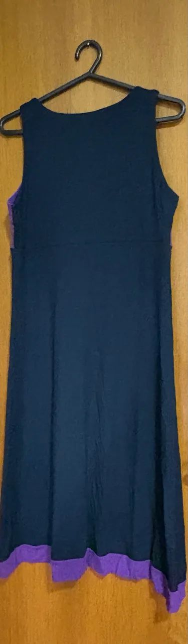 Vestido Longuete Preto e Roxo com forro