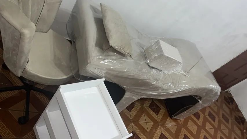 Kit Maca, Cadeira e Carrinho auxiliar para Sobrancelhas
