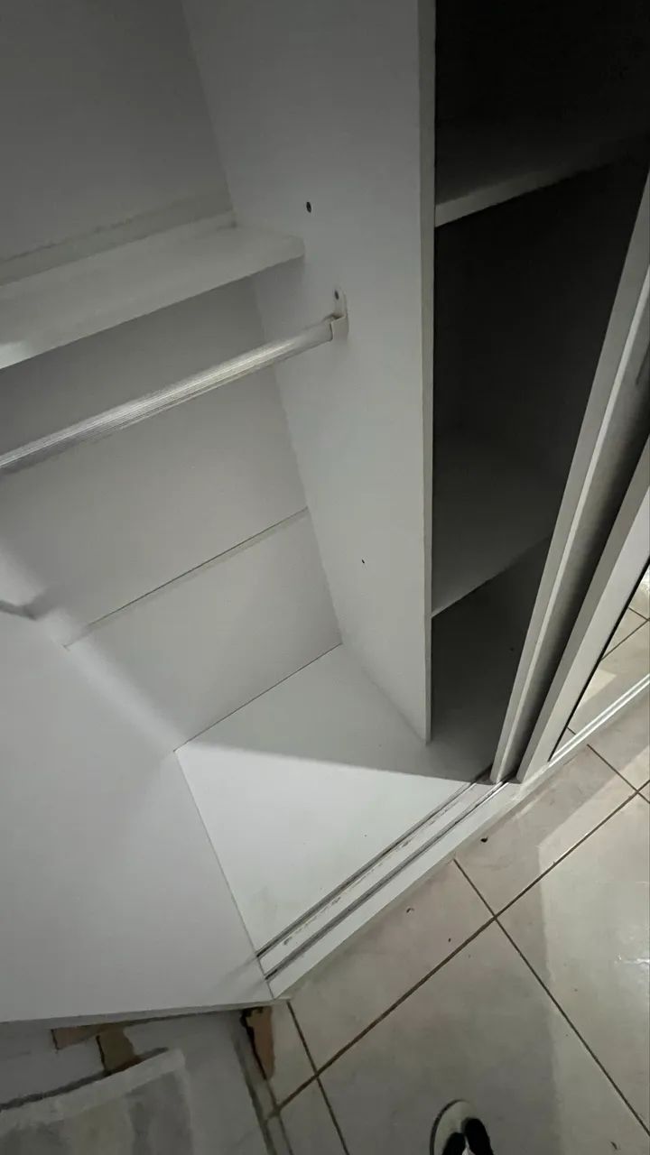 Guarda roupa soleteiro NÃO ENTREGO  - Foto 4