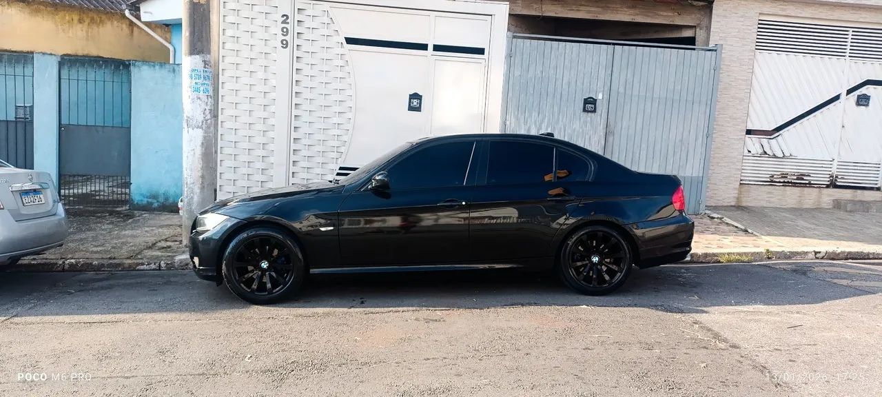 BMW 320I A 2012