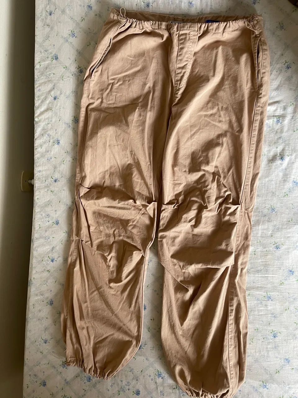 cal ça parachute bege c&a - Foto 2