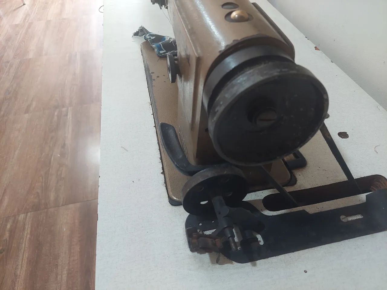 Vendo máquina industrial reta funcionando. - Foto 5