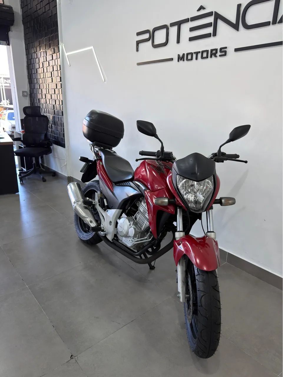 CB 300R  - Foto 2