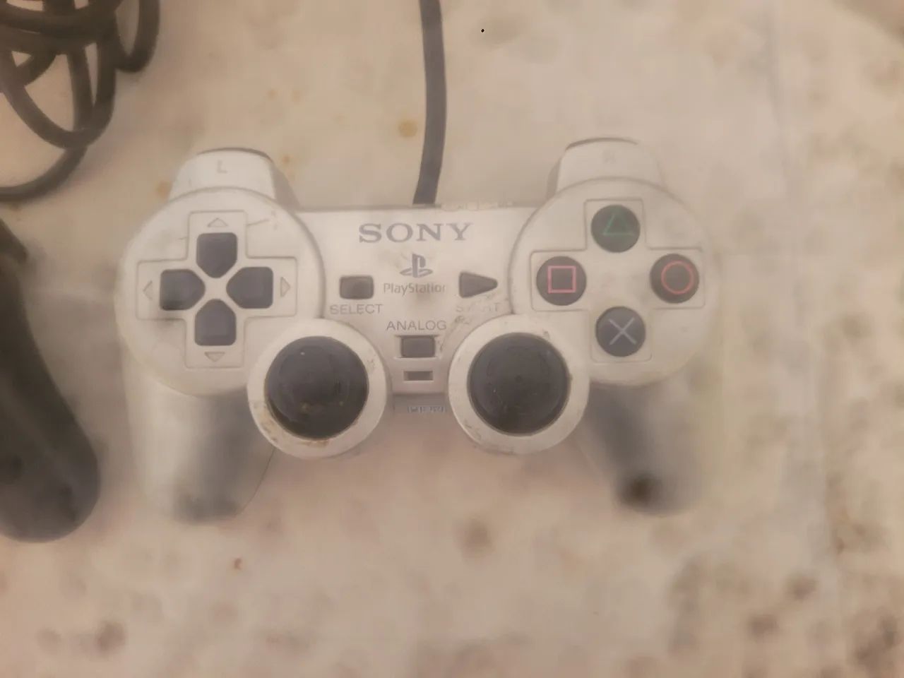 Dois controles play 2 original  - Foto 2