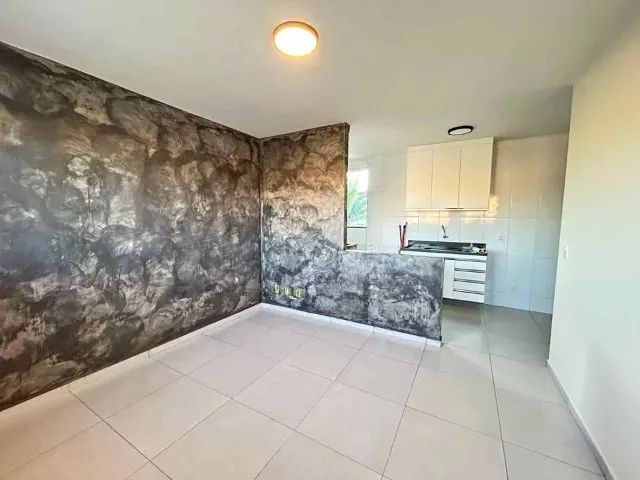 Ca vendo essa casa em colinas de laranjeiras