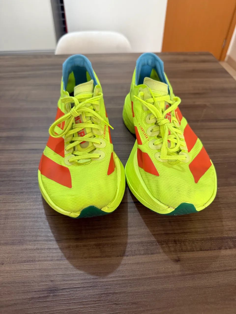 Tenis Adidas Adios pro 4 - Foto 4