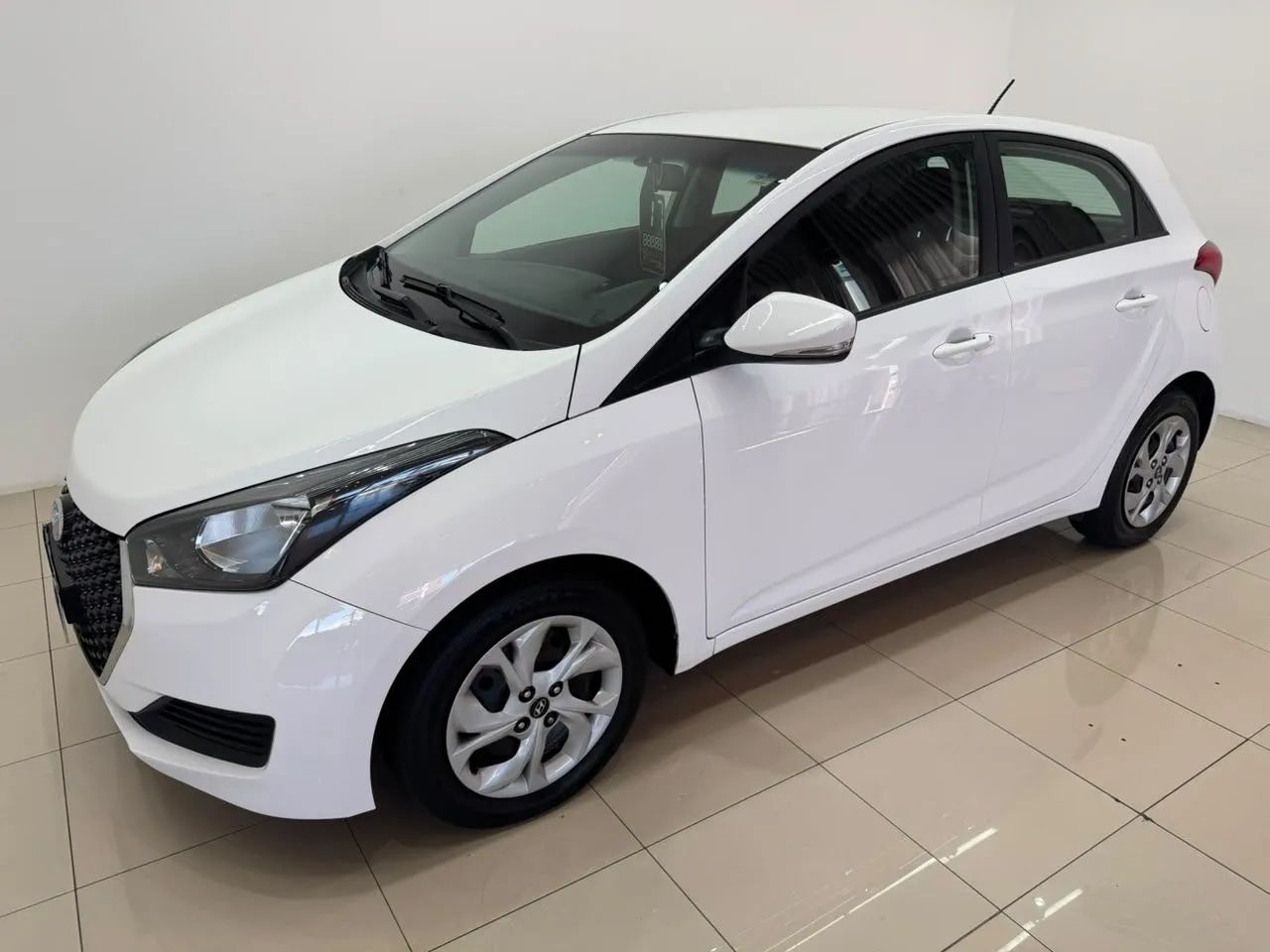 Hyundai HB20 Comf./c.plus/c.style 1.0 Flex 12V 2017 - Foto 2