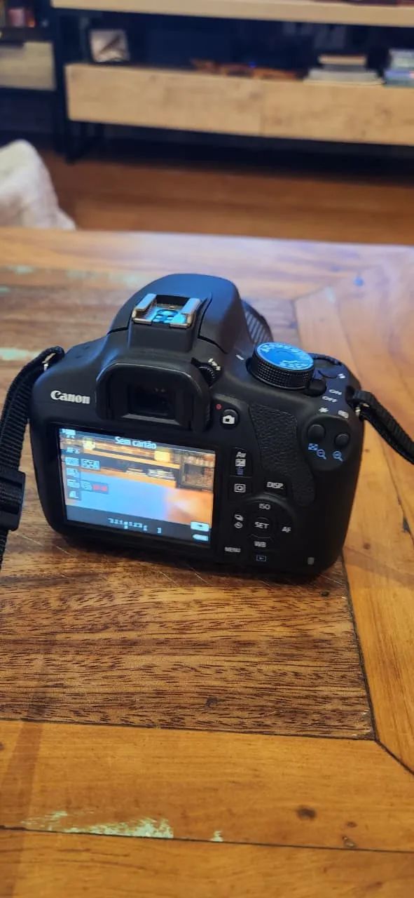 Camera Canon T5 Semi Nova - Foto 5