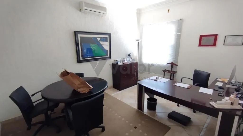 Sobrado para alugar em Campinas, Nova Campinas, com 2 suítes, com 181 m² - Foto 4
