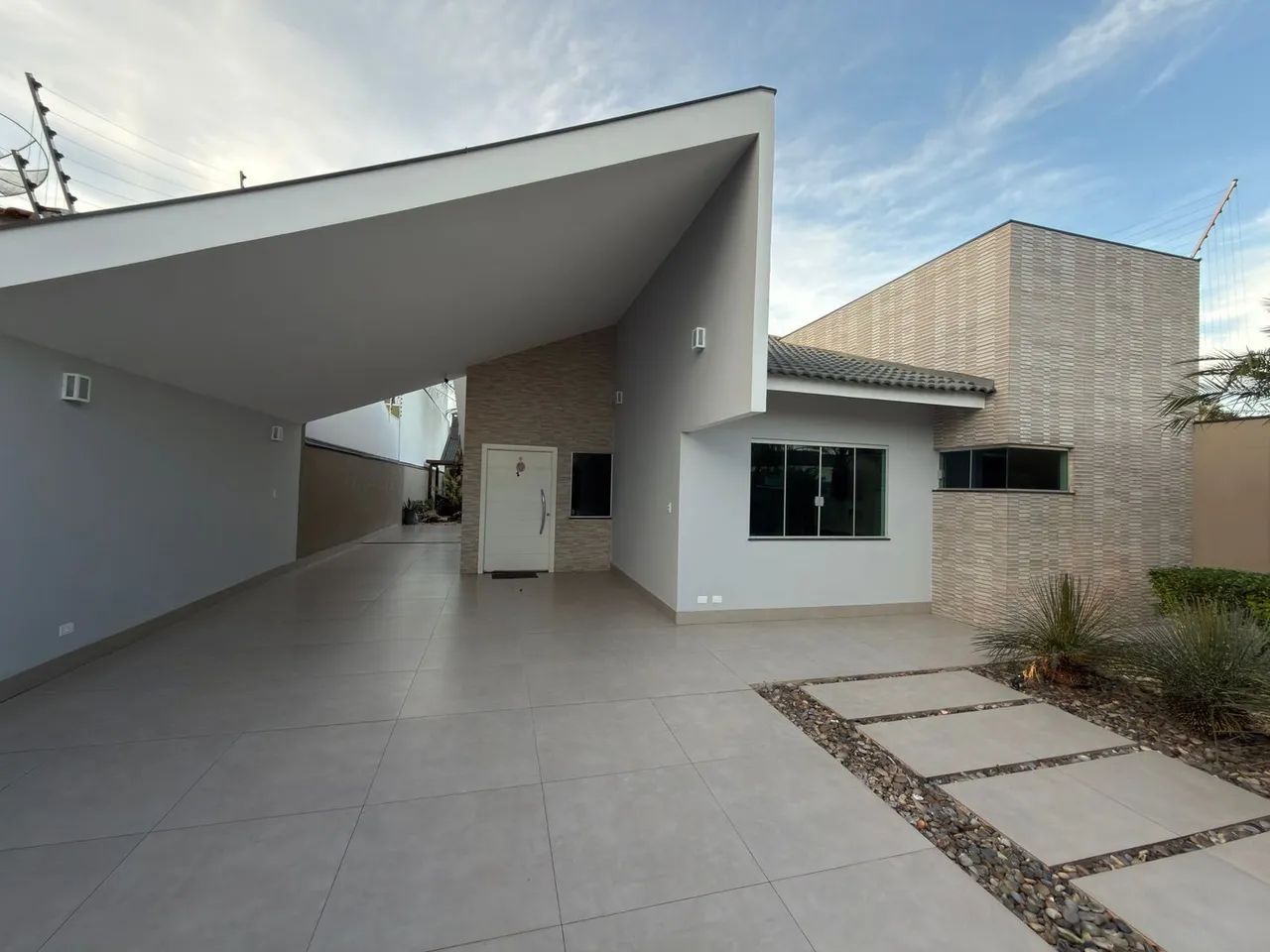 Casa Mobiliada com piscina à Venda no Jardim Alvorada