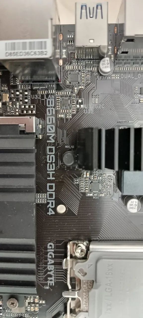 placa mãe gigabyte b660m ds3h lga1700 ddr4 - Foto 2