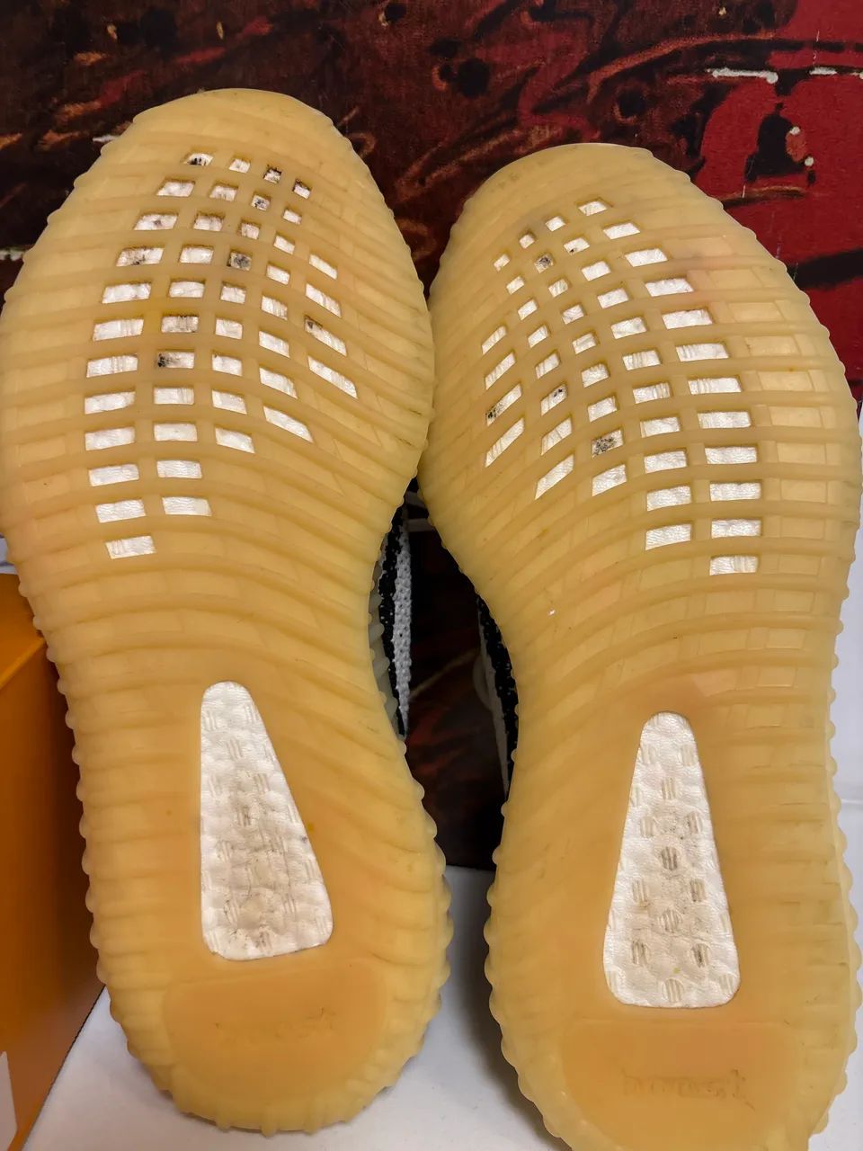 Adidas Yeezy 350 Zebra  - Foto 3
