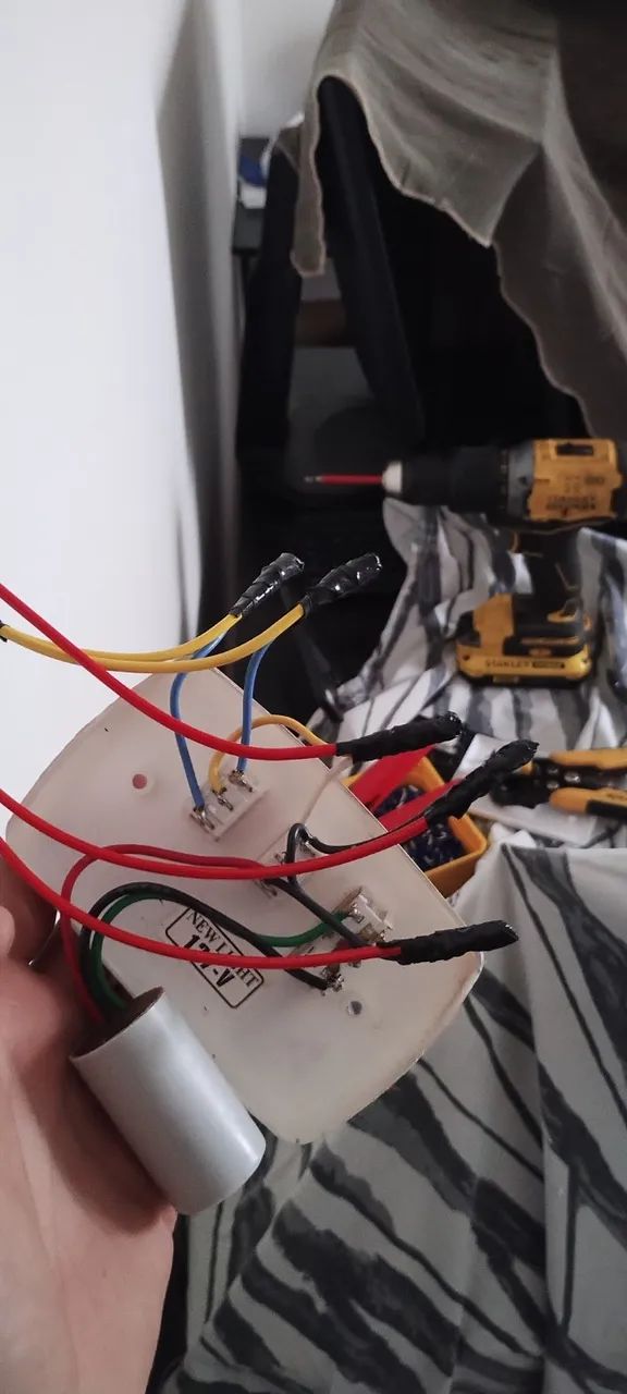 Eletricista atendendo Bariri e região  - Foto 4