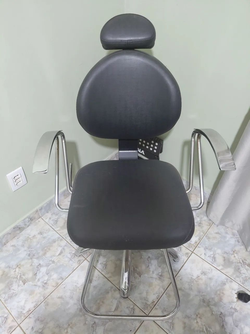 Cadeira Hidráulica para cabeleireira(o)
