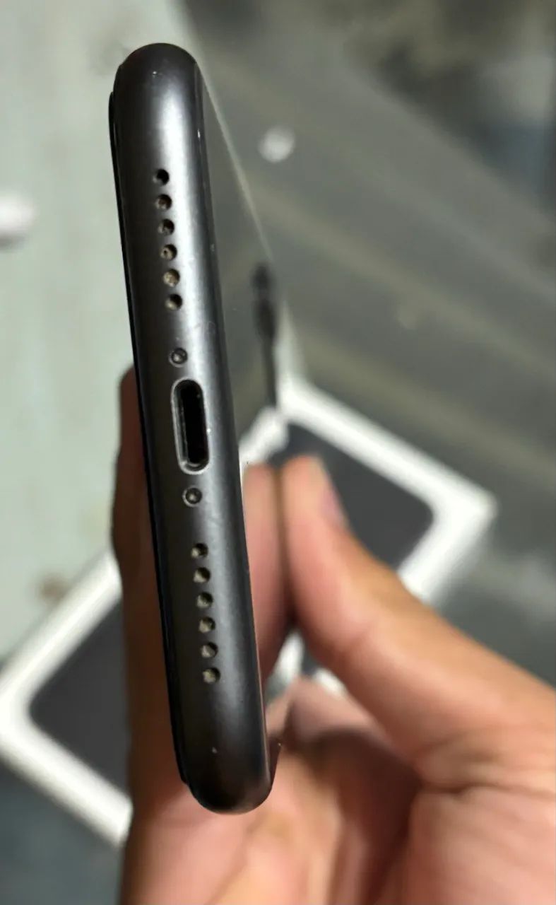 iPhone 11 128G - Foto 2