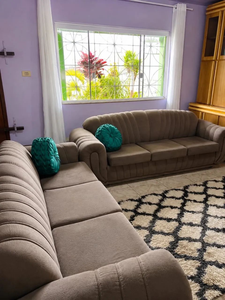 Conjunto 2 Sofás em Bom Estado