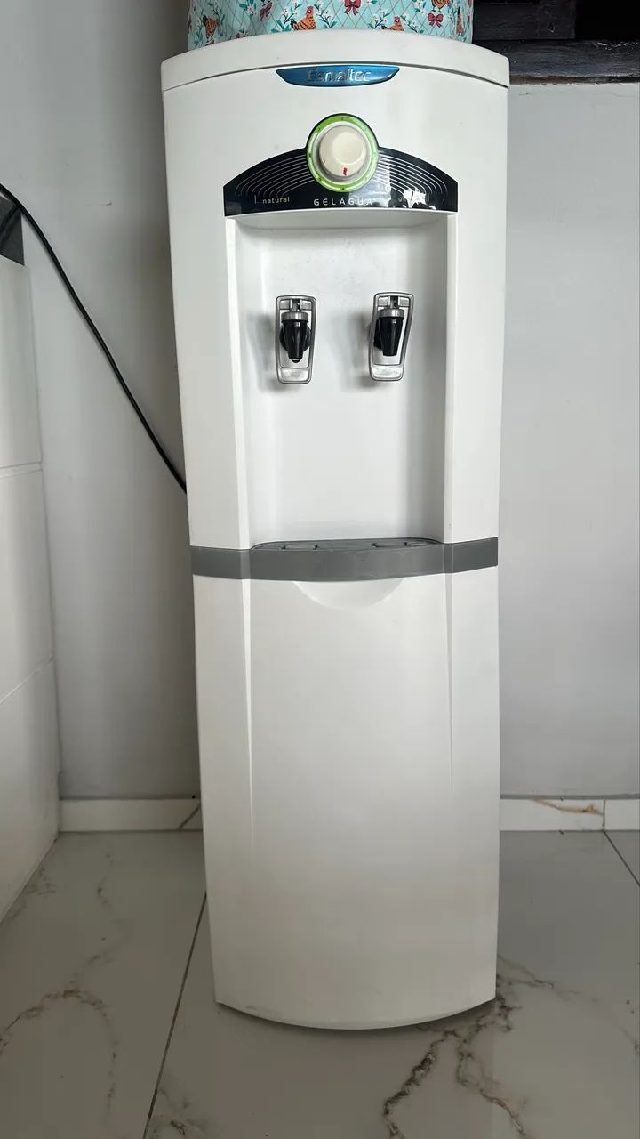 Bebedouro esmaltec 