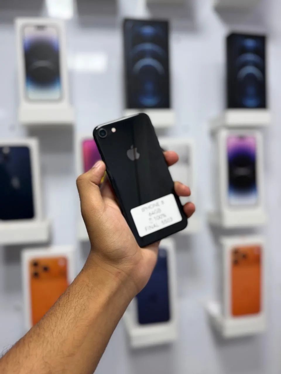 IPHONE 8 64 GB 500,00