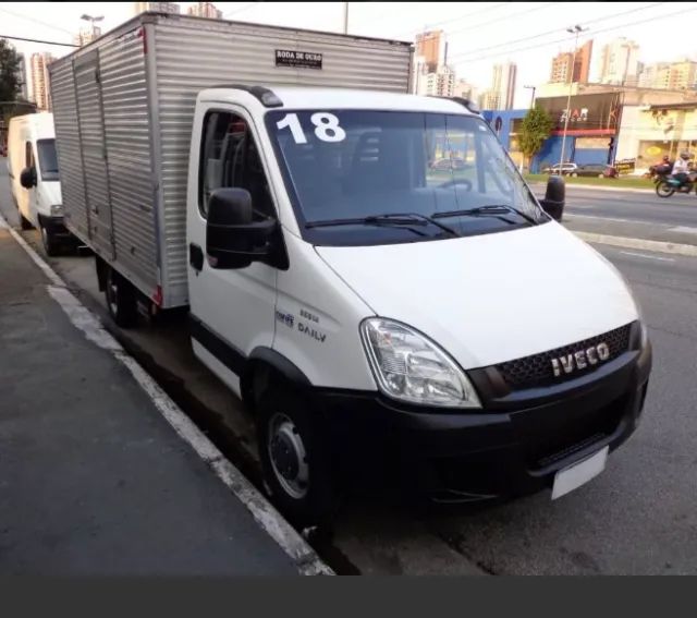 Iveco  Bau  2018.  - Foto 2